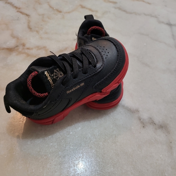 Shoes - Picture 2 of 3